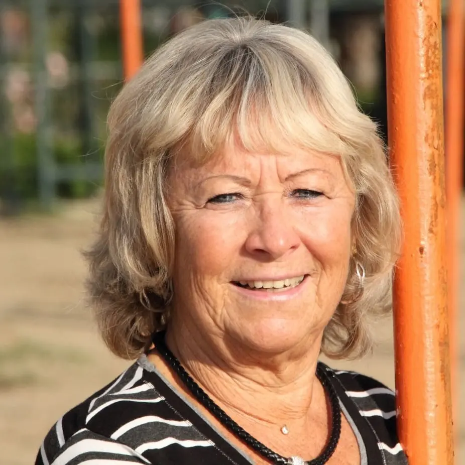 Linda S.